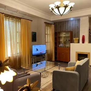 Old Апартаменты